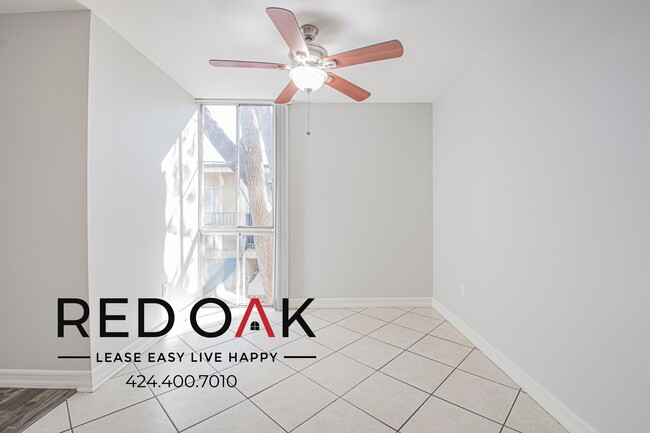 Photo - 15101 Magnolia Blvd Unit E12