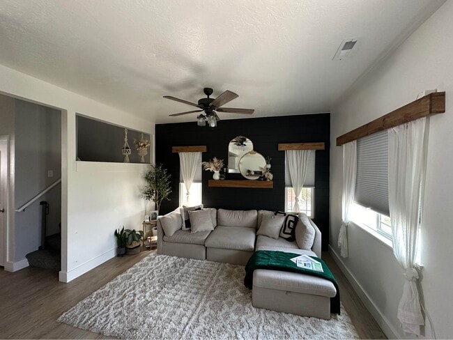 Photo - 520 W 1570 N Townhome