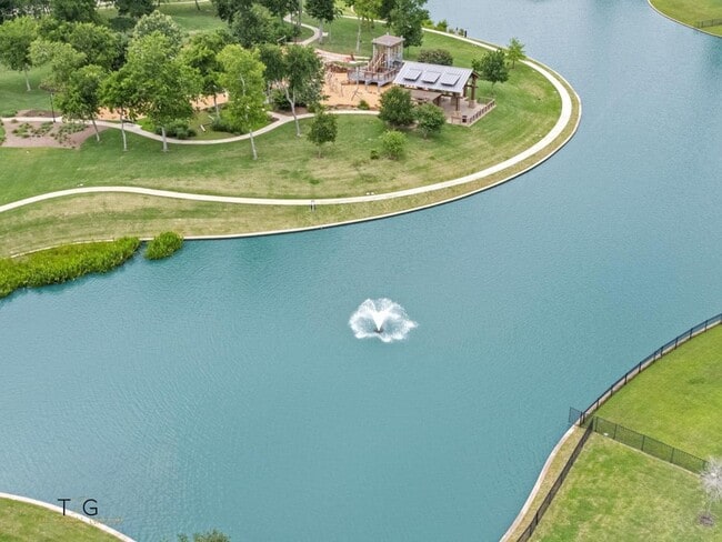 Photo - 4919 Blackwater Ln