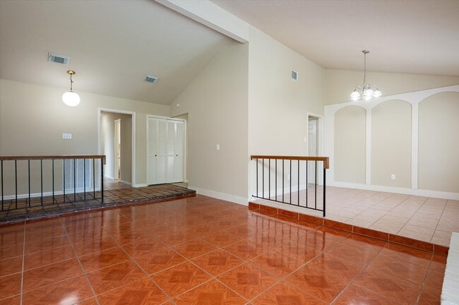 Photo - 9306 Sanford Rd