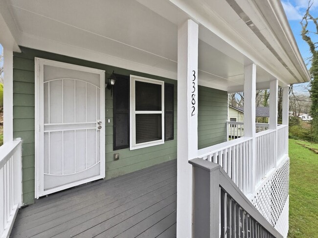 Photo - Fantastic 4 bedroom 2 bath home - Housing Vouchers Accepted