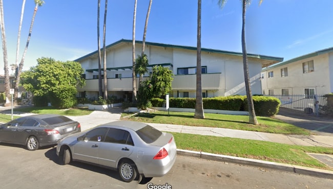 Building Photo - 4450 Murietta Ave