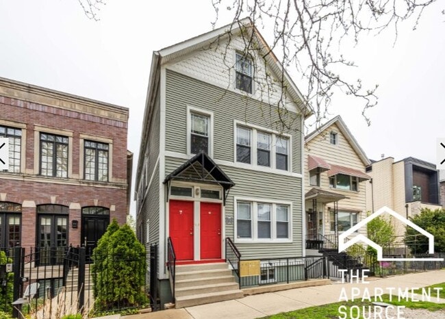 Photo - 1738 W Altgeld St Unit 2