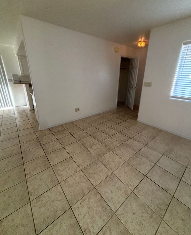 Photo - D0721 Unit D0721-B