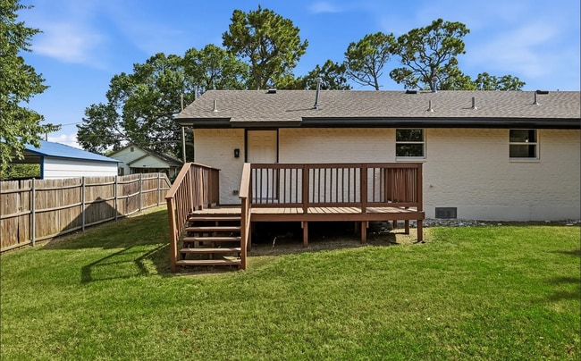Photo - 214 E Evans St