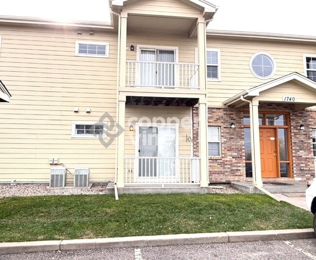 Building Photo - 1740 W 53rd Dr Unit 5