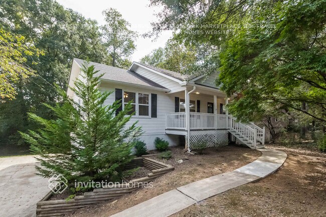 Photo - 325 Hill Crest Cir