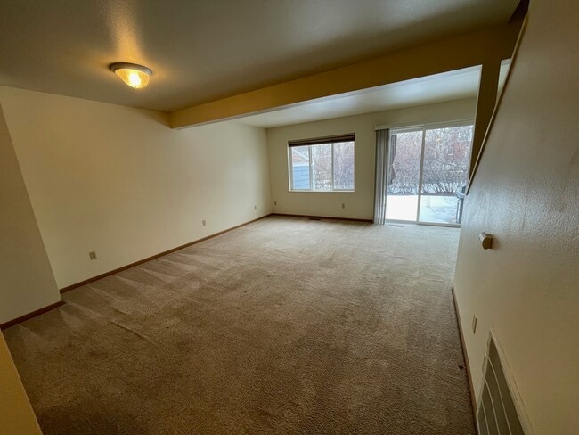 Photo - 2402 Daws Dr