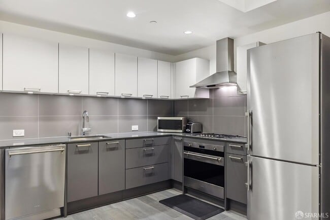 Photo - 1075 Market St Unit 212