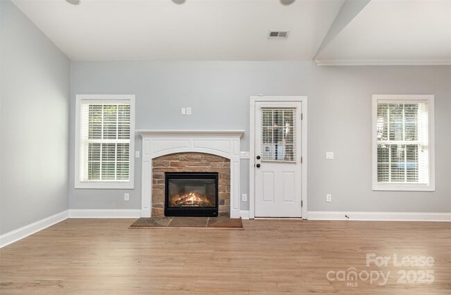 Photo - 540 Greystone Rd