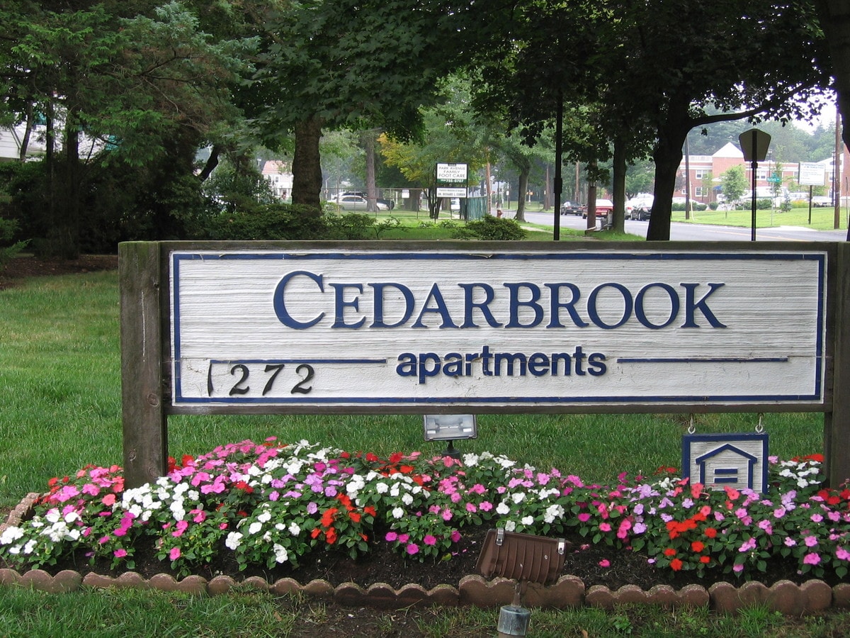 Photo - Cedarbrook Park Apartments