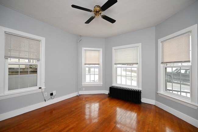 Photo - 6 Beacon St Unidad 6-A