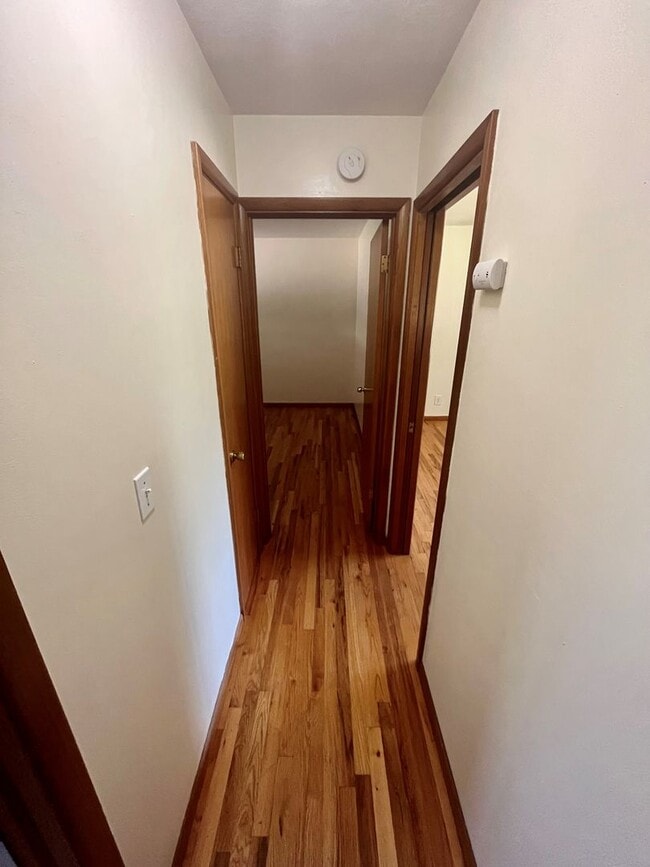 Photo - 127-129 NW 32nd Street Unidad 129