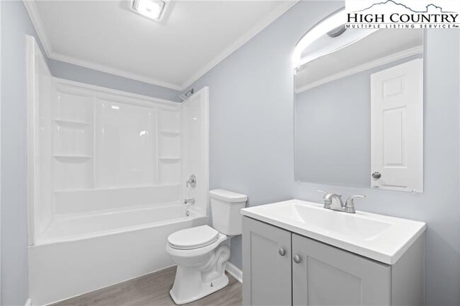 Photo - 1175 Bamboo Rd