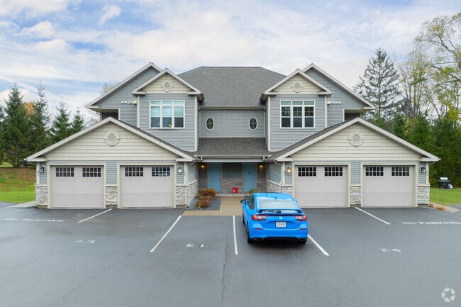 Mill Hollow Apartments