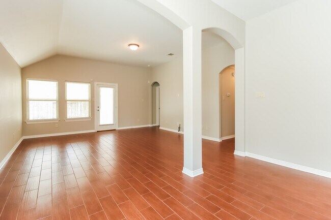 Photo - 11127 Overland Trail Dr