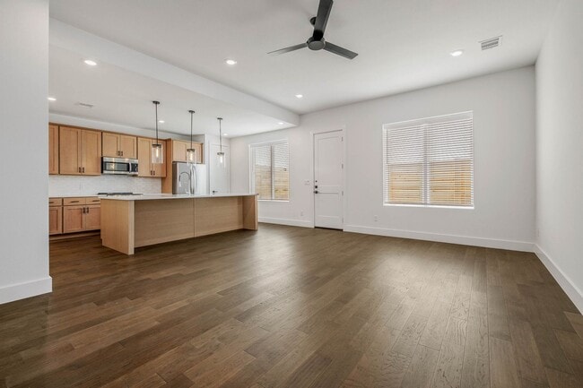 Photo - Brand NEW 4 Bedroom 4.5 Bathroom Townhome ...