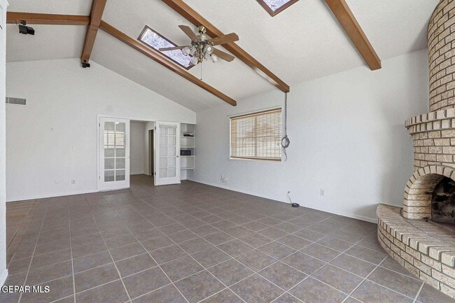 Photo - 10720 Sugarland Dr