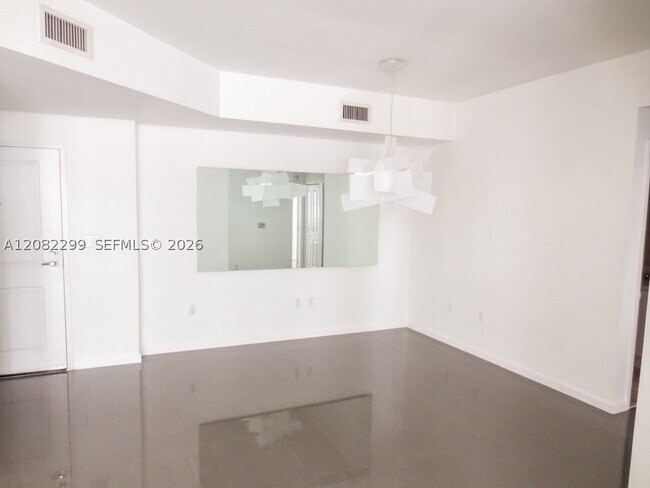 7900 Harbor Island Dr Unit 606