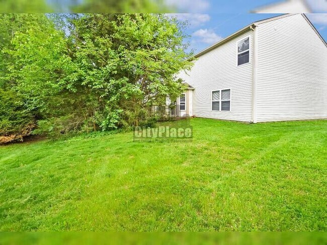 Photo - 4324 Blue Spruce Ct