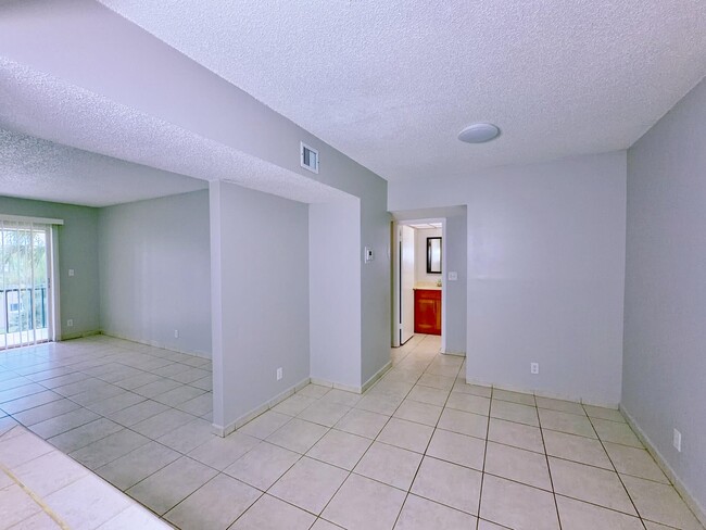 Photo - 460 NW 20th St Unit 3040