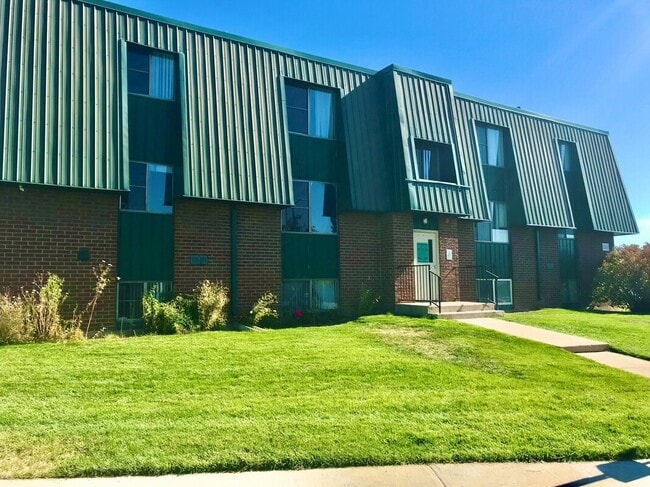 Photo - 5345 W 79th Ave