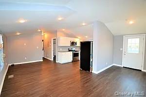 Building Photo - 80 Depot Rd