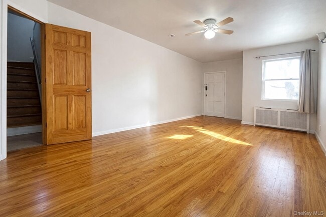 Building Photo - 76-30 172nd St