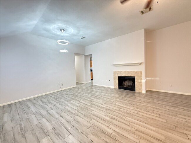 Photo - 6534 Carly Park Way