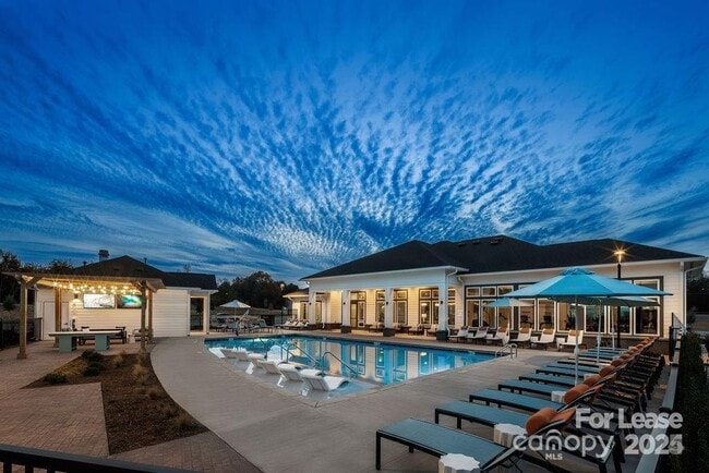 Building Photo - 225 Rhyne Rd Unit A1