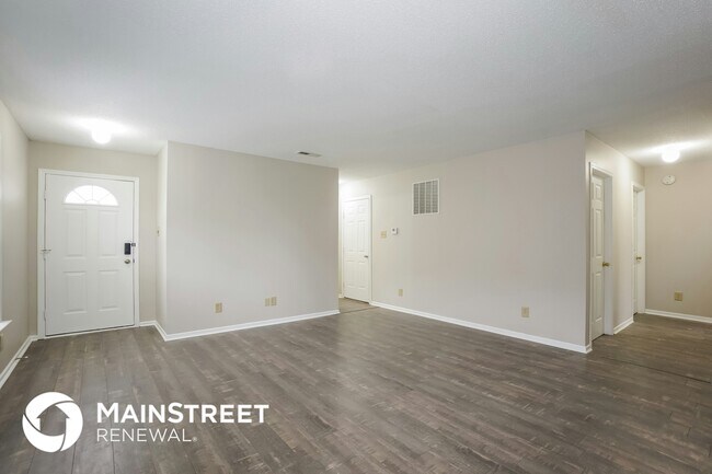 Photo - 8562 Bluff Point Dr