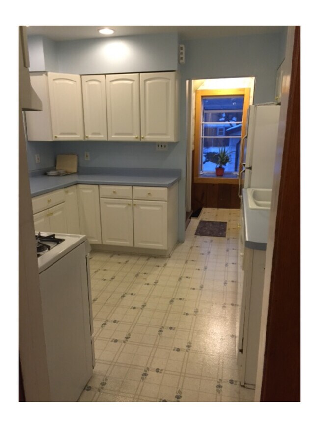 8333 Gridley Ave Rental House Rental in Wauwatosa, WI