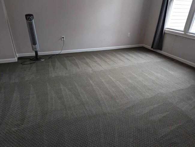 Building Photo - 4016 14th St NW