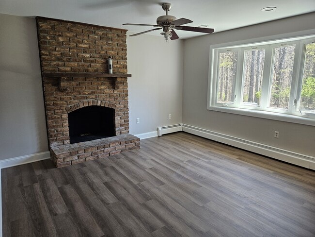 Photo - 4738 Grand Valley Rd