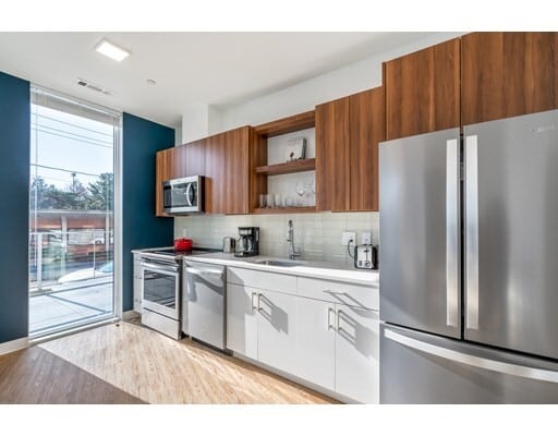 Photo - 525 Western Ave Unidad #226,