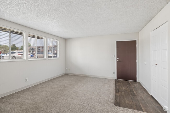 Amethyst 2BR, 1BA - 794SF - Living Room
