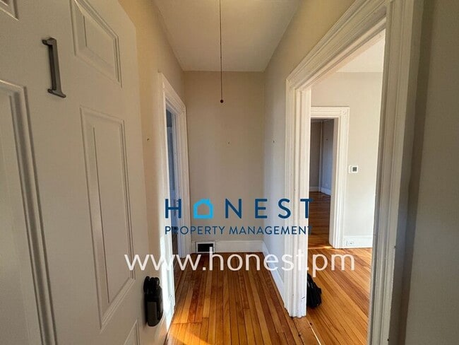 Photo - 103 Rackleff St