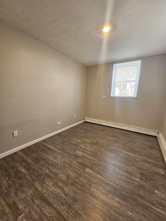 Photo - 1411 Bridge Ave Unit 1411 Apt 3