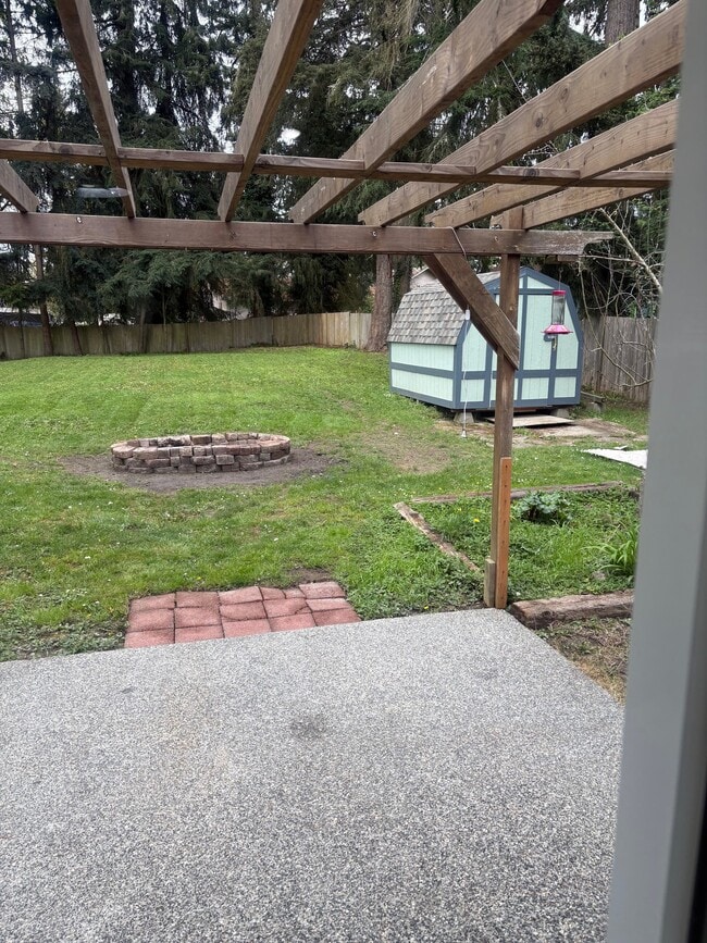 Photo - 1385 Graham Dr