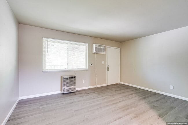 205 Adams St.