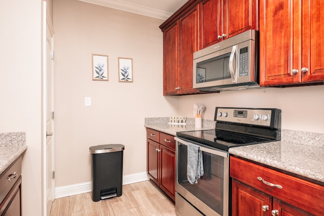 Photo - 921 Muirfield Dr Unit 921