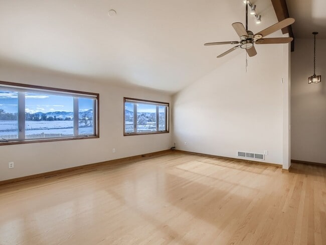 Photo - 5-Bedroom Home/Ranch for Rent in NE Boulder/Gunbarrel