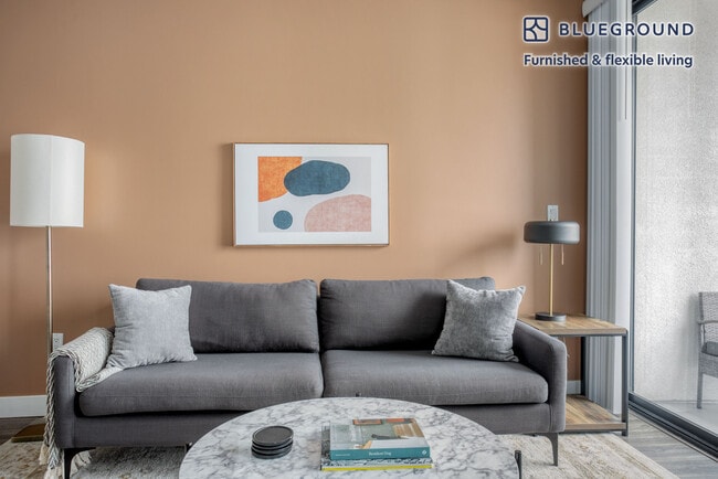 Photo - 5500 Klump Ave Unidad FL4-ID1130