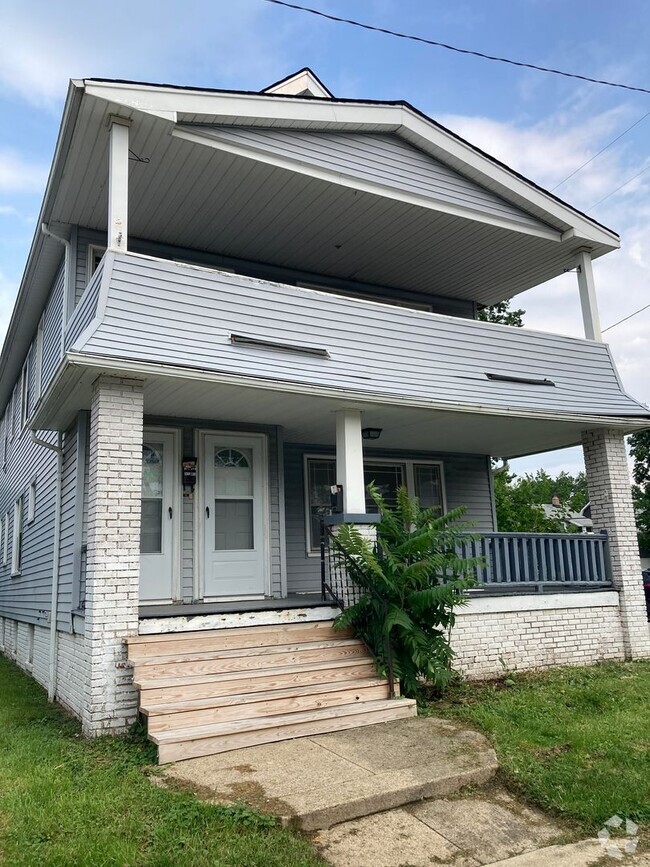 Building Photo - 2171 Olive Ave Unit 3 Rental