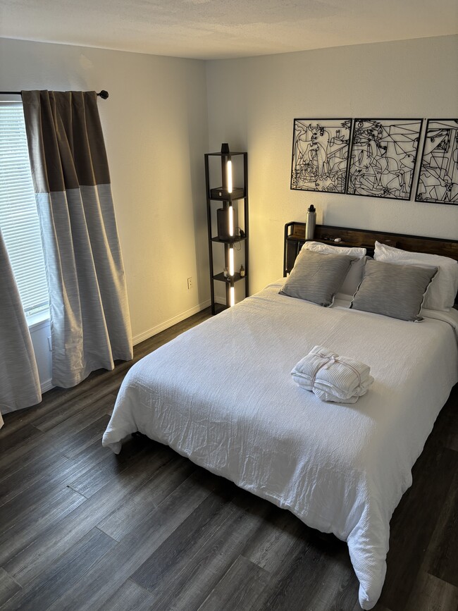 Bedroom - 9100 Dr Martin Luther King Jr St N Unit First Floor Condo