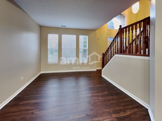 Photo - 6527 Sussex Dr