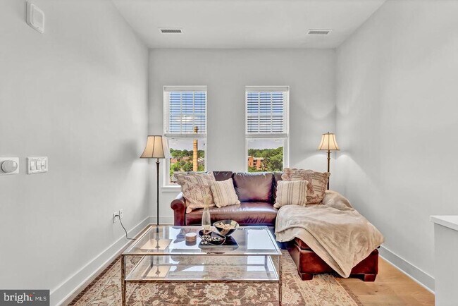 Photo - 6803 Cameron Dr NW Unit 514