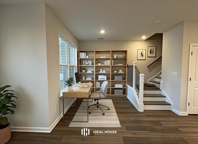 Photo - 375 Chesapeake Cmns St