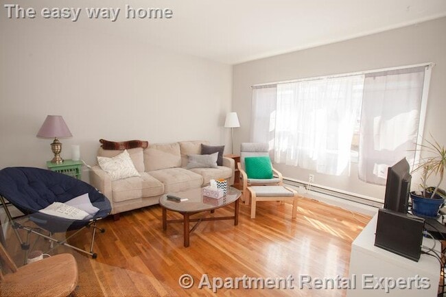 Photo - 22 Murdock St Unit #1