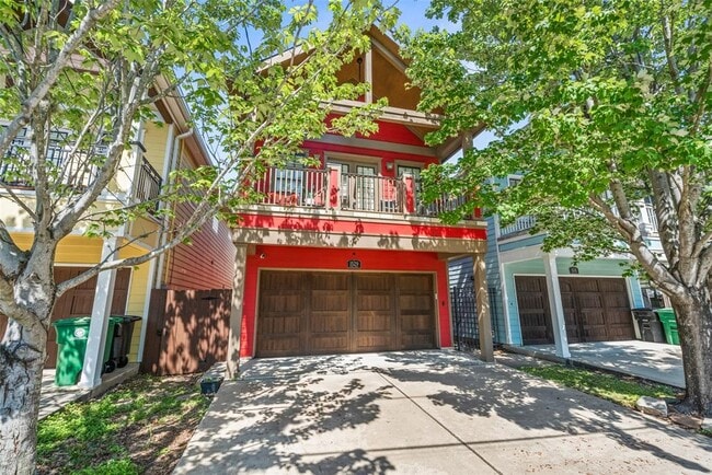 Photo - 1529 Prince St House